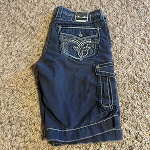 Mens Rock Revival classic shorts size 34 waist and 24 inseam very good condition